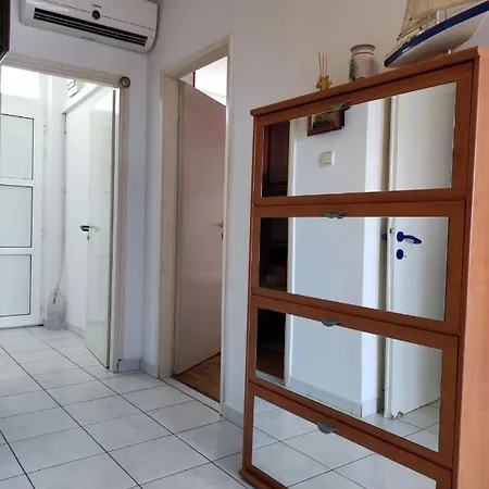 Apartman Lara